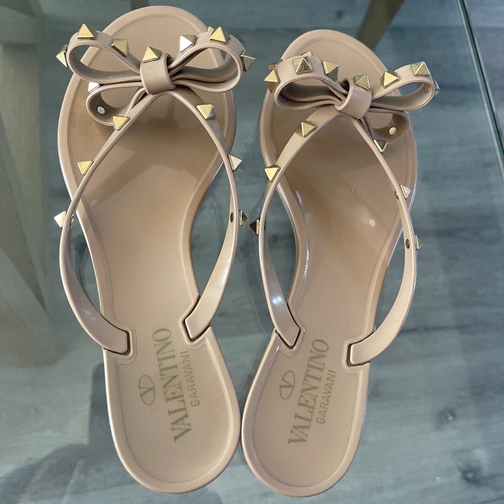 Valentino Sandals size 38 Poudre